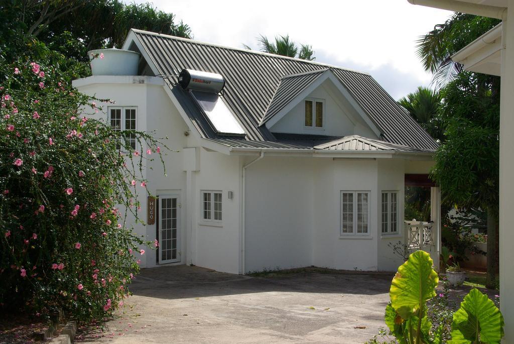 Villa Le Domaine de Bacova à Pointe Au Sel Extérieur photo